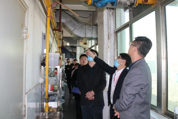 燃?xì)鈭缶靼踩?guī)定安裝