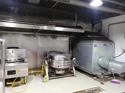 可燃氣體檢測儀現(xiàn)場圖