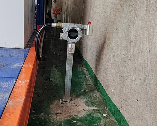 PPM級橡膠丙酮?dú)馕稘舛葯z測儀