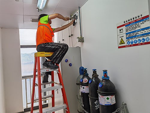 固定式八氯萘檢測(cè)儀安裝教程