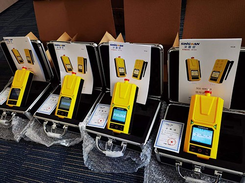 便攜式臭氣檢測(cè)儀