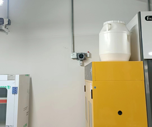 實(shí)驗(yàn)室氣瓶柜電石氣檢測(cè)儀應(yīng)用案例