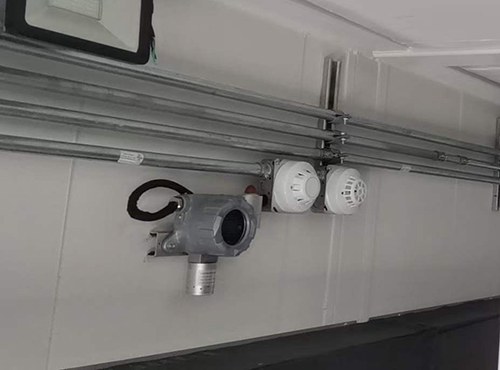 實(shí)驗(yàn)室氣瓶柜電石氣檢測(cè)儀應(yīng)用案例